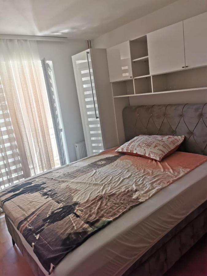 ויר Apartments Ivi מראה חיצוני תמונה